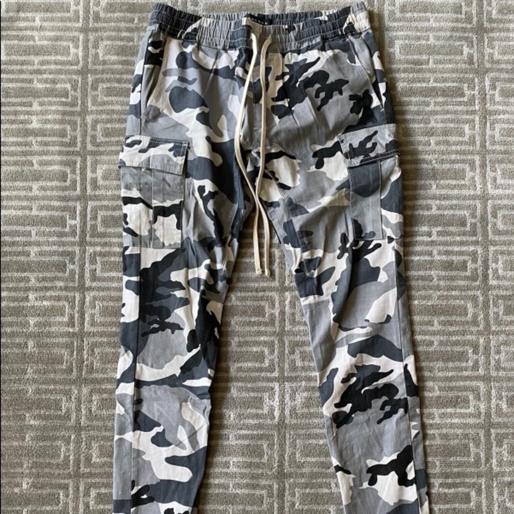 PACSUN Grey Camo pants - Picture 1 of 2
